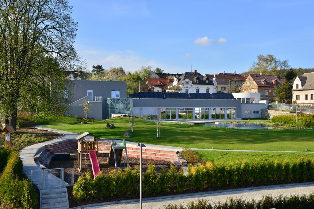 Antonie Hotel****Superior Frýdlant Dış mekan fotoğraf